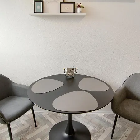 Ferienwohnung City 아파트 *