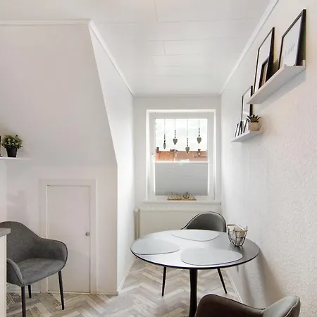 아파트 Ferienwohnung City *